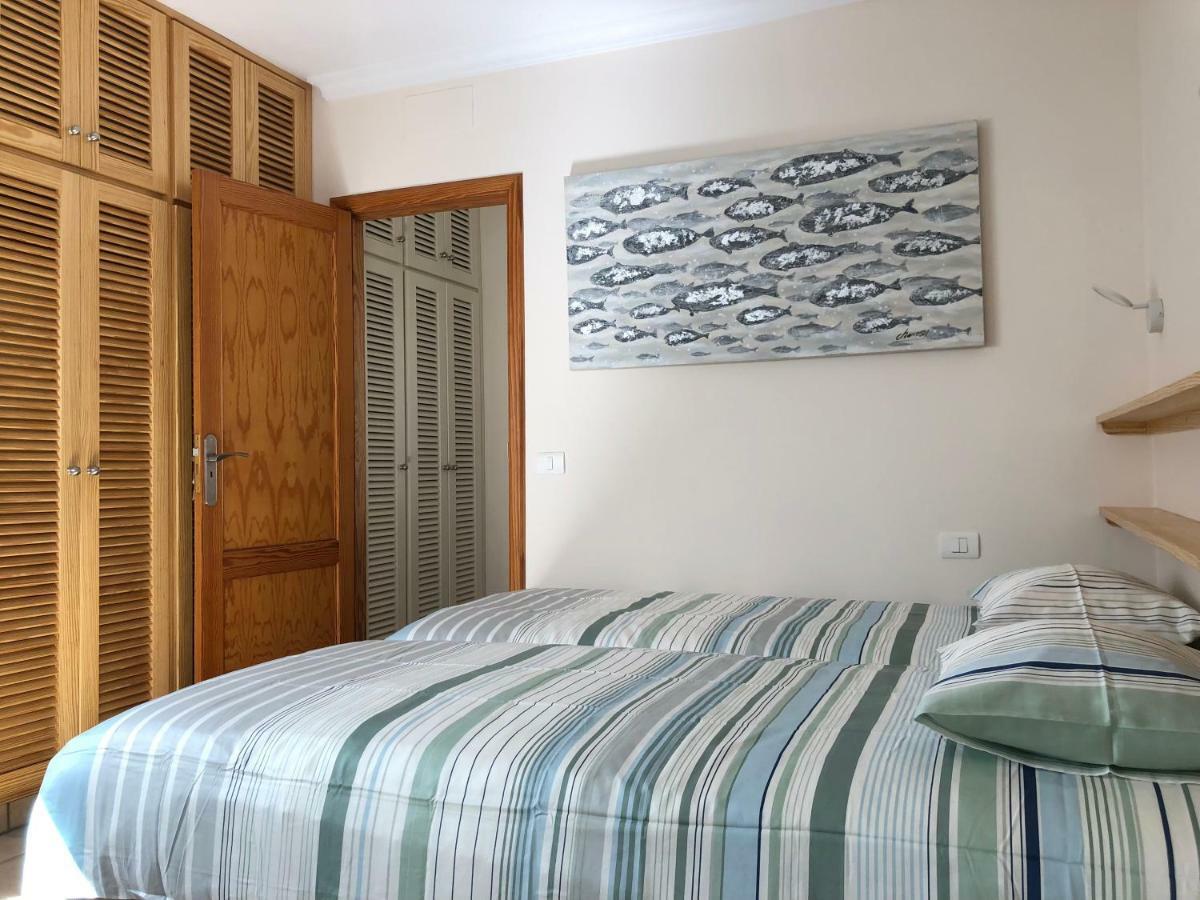 Apartamentos El Faro Puerto De Naos Buitenkant foto