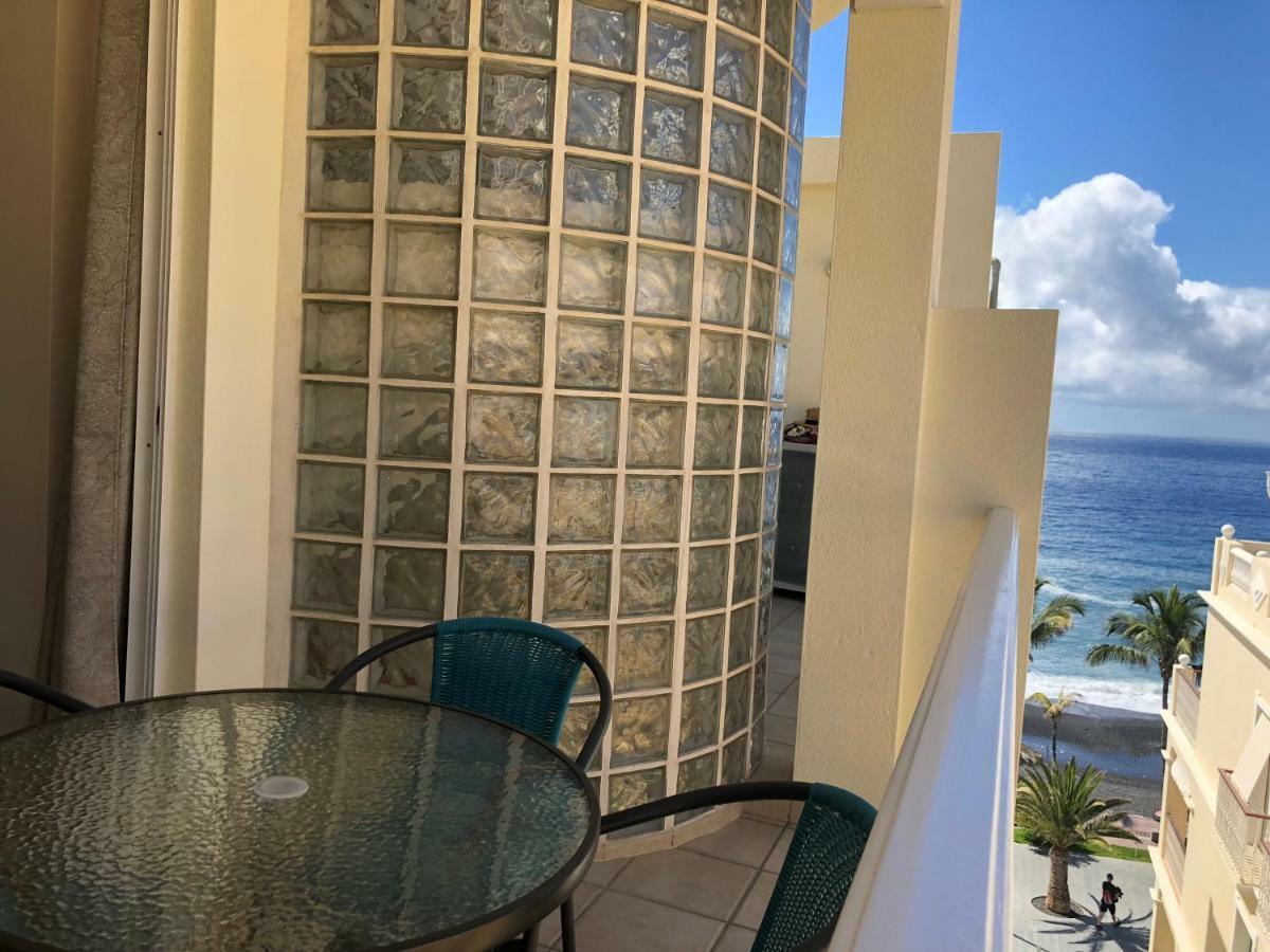 Apartamentos El Faro Puerto De Naos Buitenkant foto